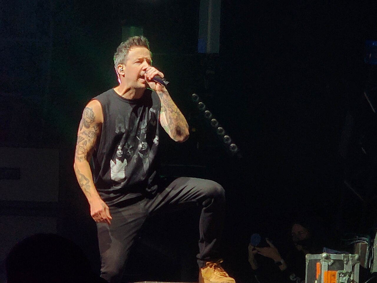 Simple Plan anuncia turnê no Brasil em maio de 2027 com shows no Rio, Curitiba e SP