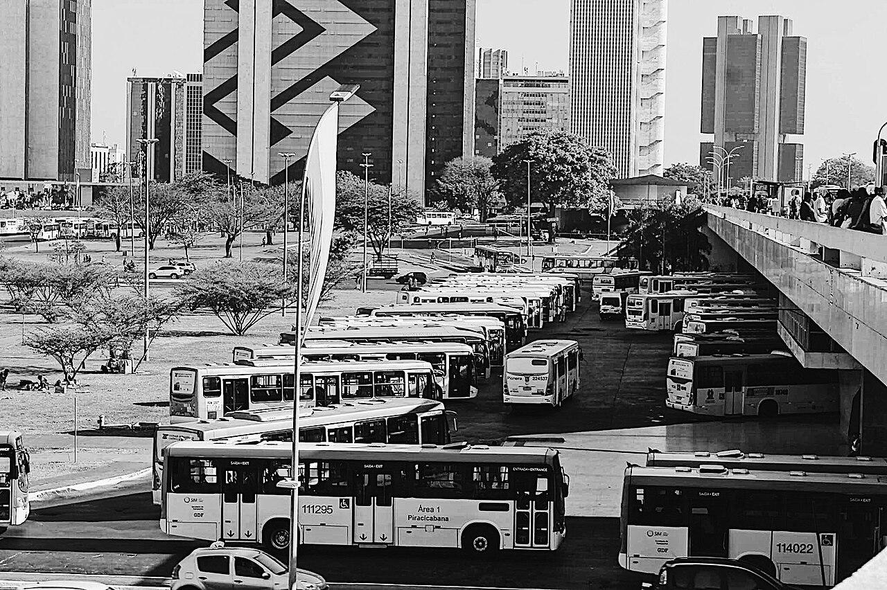 Superendividados chegam a 20,3 milhões no país, alta de 75% em cinco anos, diz BC