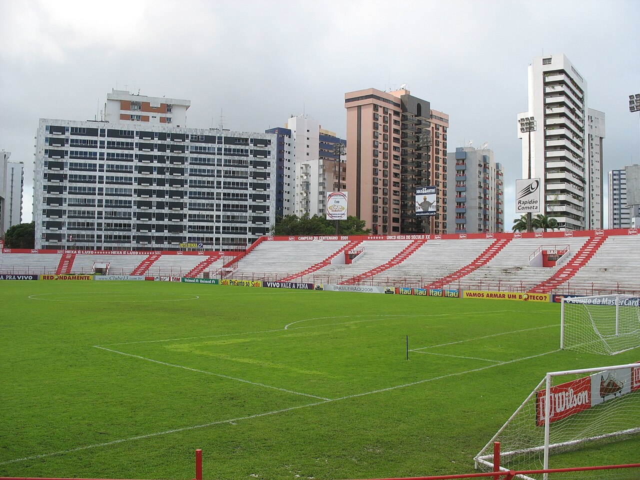 Série B tem rodada com jogos decisivos neste sábado; Coritiba recebe o Vitória
