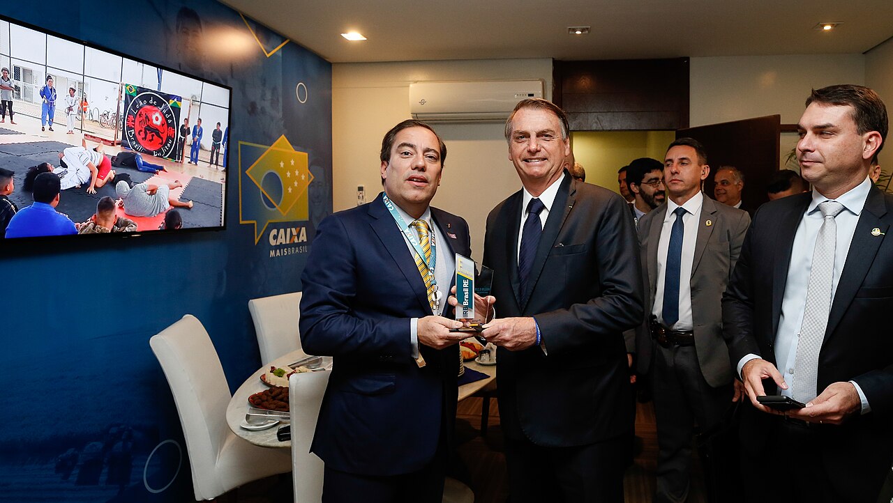 Argentina diz não ter registro de entrada de Flávio Bolsonaro no país